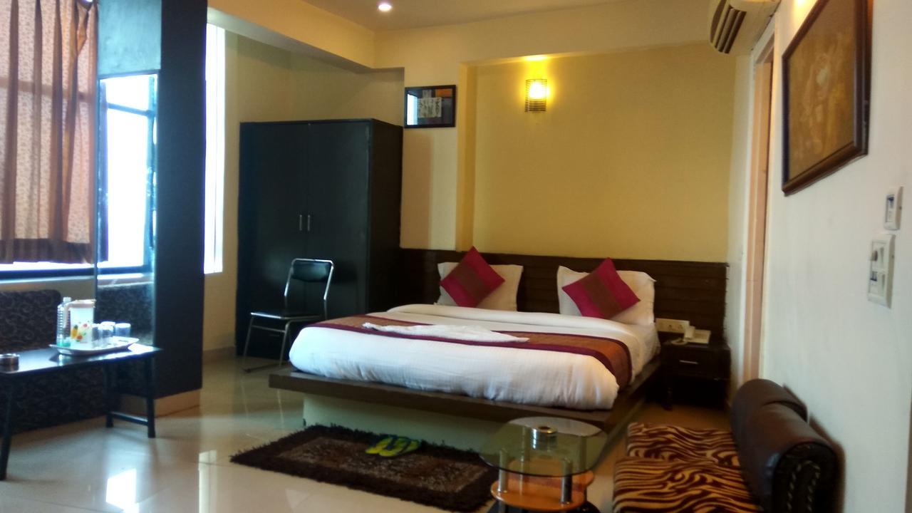 Airport Hotel Port View Nova Deli Exterior foto